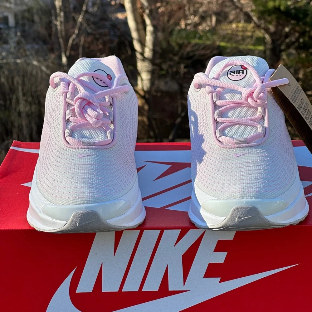 NEW Nike Pink Air Max DN BG Casual Sneaker Size Youth 7 (7Y) ; fits Womens 8.5